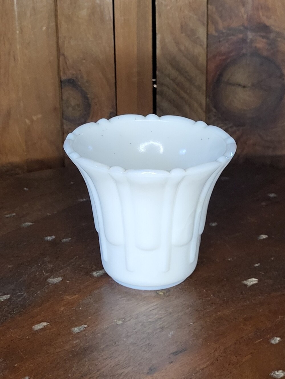 Akro Agate Vase